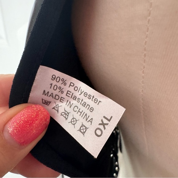 Black faux latex Fringe Halter Top festival whimsigoth punk XL - Picture 5 of 5